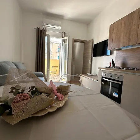Attico E Vistamare Daire